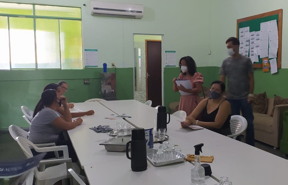 sinsem visita escolas municipais em gv