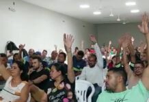 Servidores aprovam manutenção do estado de greve e ato público servidores aprovam continuidade do estado de greve e ato público