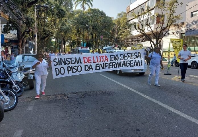 Lançamento de dados incorretos no CNES diminuem repasses para a enfermagem em Valadares