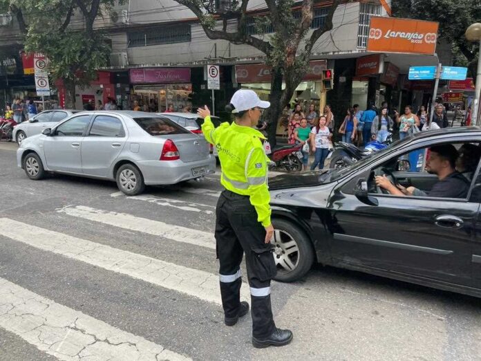 Agentes de trânsito poderão receber adicional de periculosidade