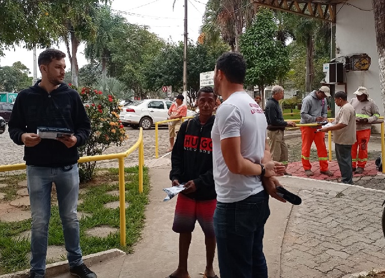 sindicalistas percorrem secretarias do município