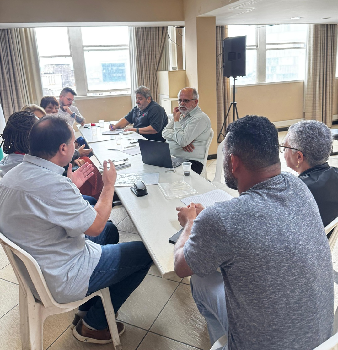 Sinsem marca presença no 6º Congresso Estadual da CTB-MG e em reunião da Fesempre