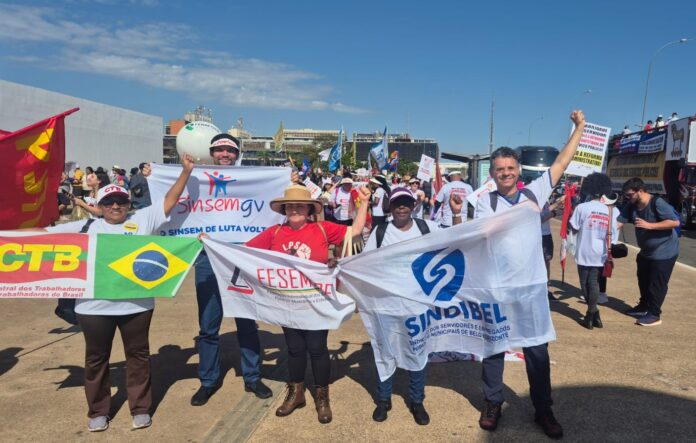 Sinsem participa da Marcha Nacional contra a Reforma Administrativa em Brasília