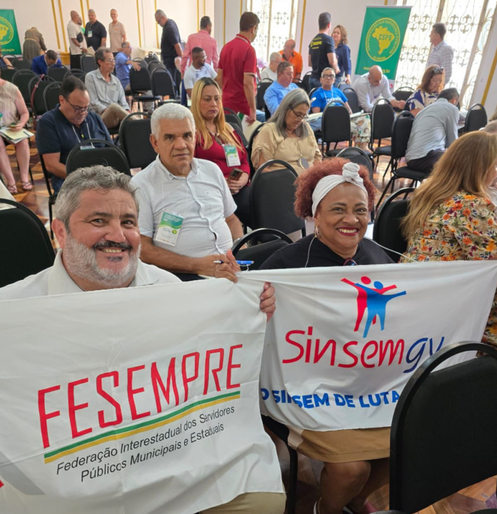 Dirigentes do Sinsem participam de Assembleia Nacional da CSPB sobre direitos dos servidores