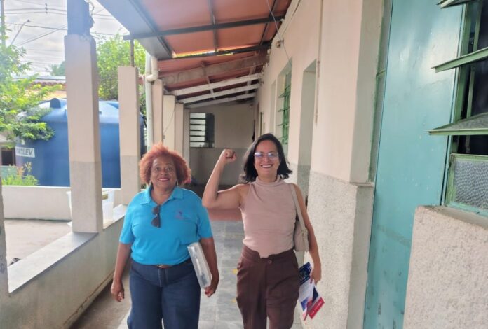 Sinsem visita escolas e convoca servidores para ato-assembleia nesta quinta (5)