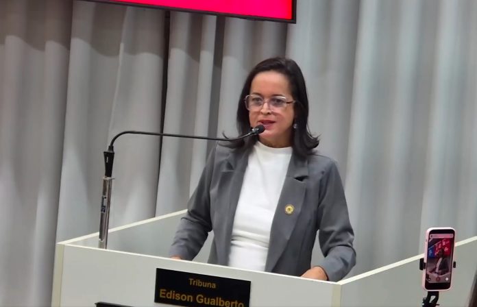 sandra piso magistério Vitória do Sinsem: Justiça manda município aplicar piso do magistério e pagar retroativos