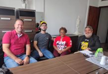 Diretores do Sinsem participam de reuniões sindicais e apoiam mobilização de servidores em MG Diretores do Sinsem participam de reuniões sindicais e apoiam mobilização de servidores em MG