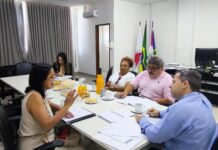 Diretoria do Sinsem cobra demandas da Educação e secretário promete respostas Diretoria do Sinsem cobra demandas da Educação e secretário promete respostas